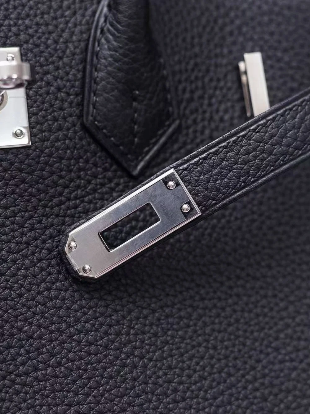 Hermes Birkin Bag 25